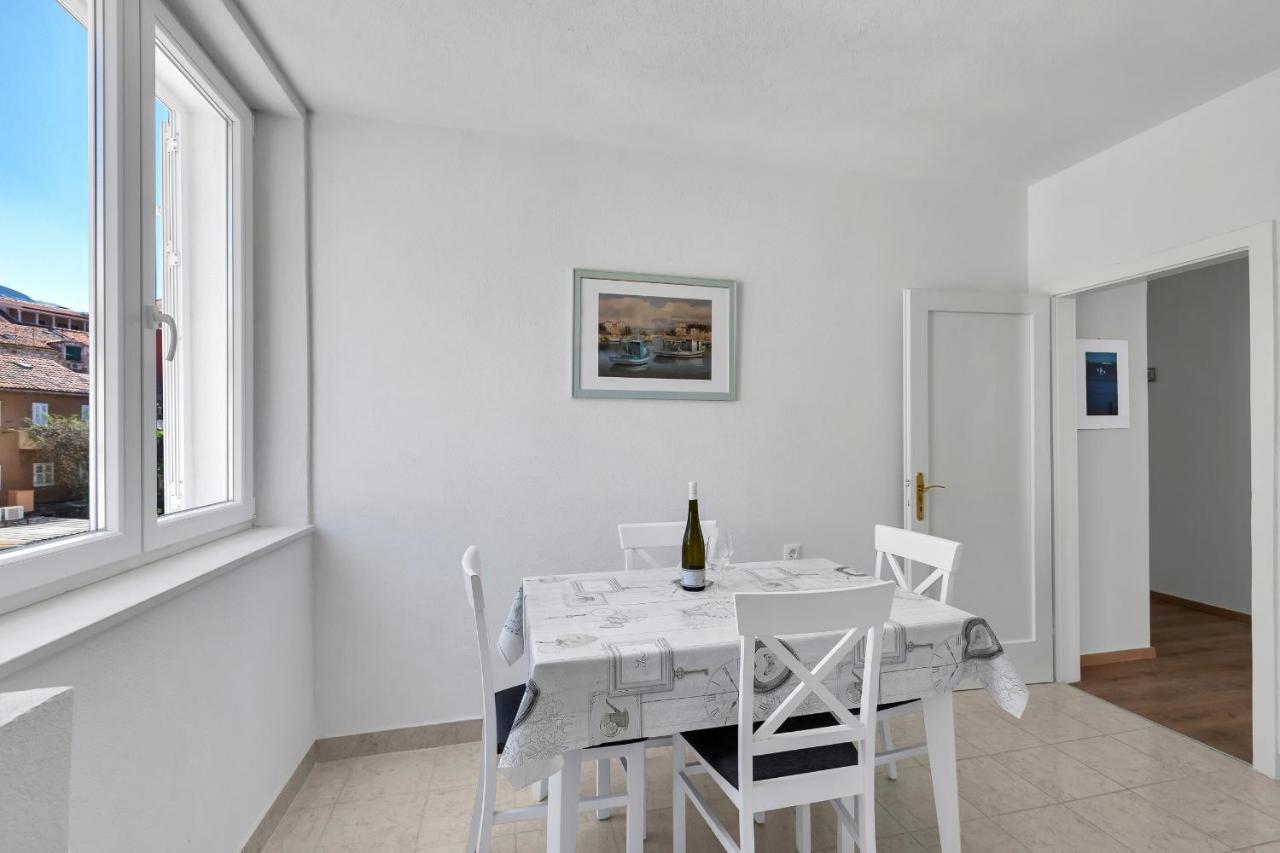 Apartment Riva Makarska Esterno foto