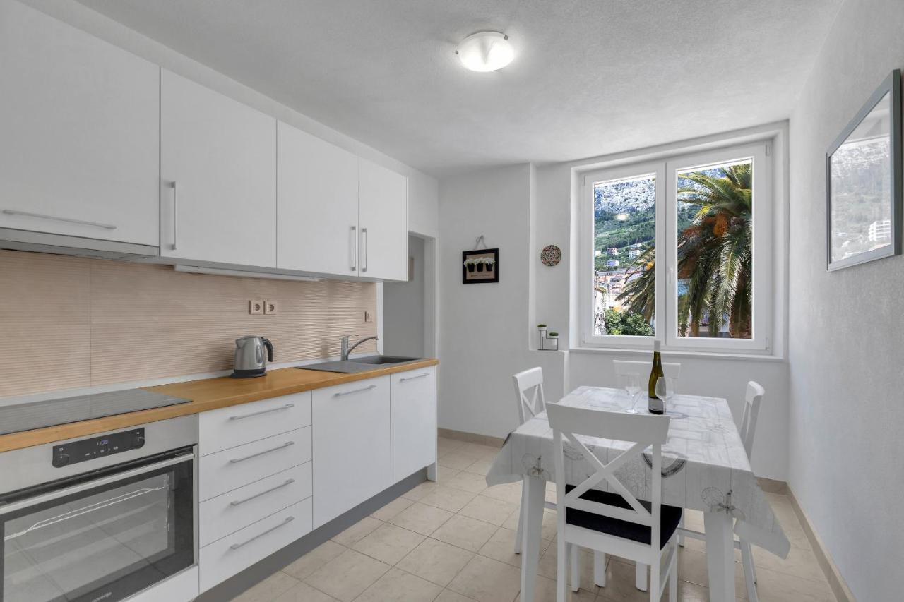 Apartment Riva Makarska Esterno foto