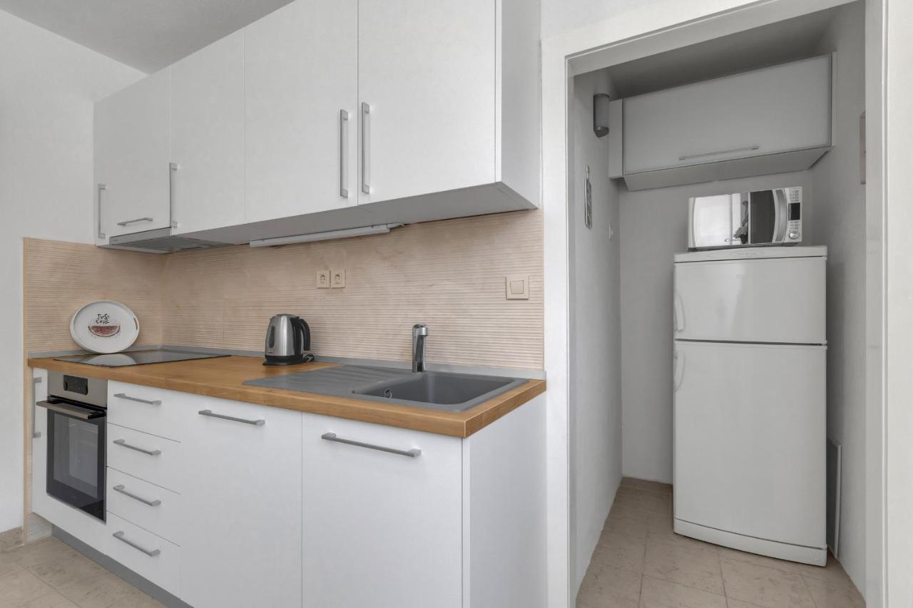 Apartment Riva Makarska Esterno foto